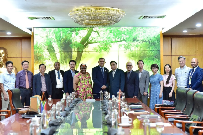 Vietnam - South Africa cooperation: A model for nature and biodiversity conservation